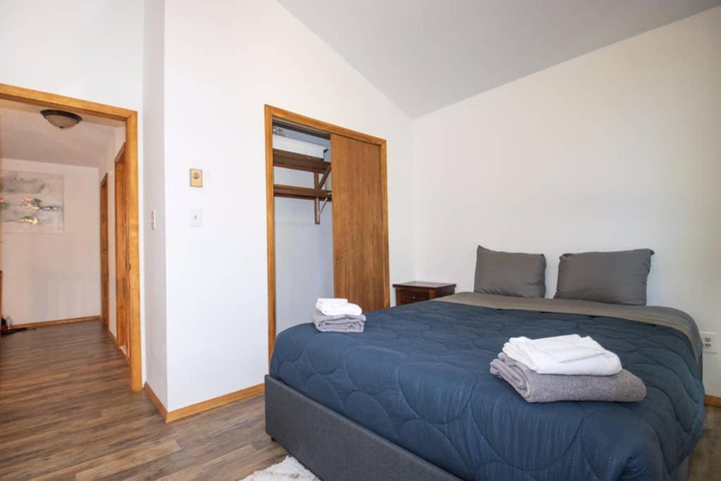 איסט סטרודסבורג Entire 3 Bedroom Adventure Chalet, Near The Best Of The Poconos מראה חיצוני תמונה